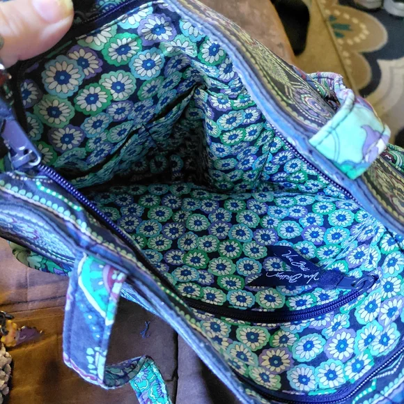 Vera Bradley Blue and Green Floral Shoulder Bag - Picture 3 of 4
